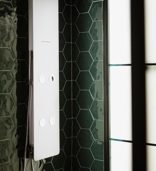 Люкс Вид на Сад, The Bold Type Hotel, A Member Of Design Hotels