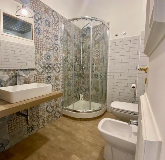 اتاق سوپریور سه تخته, Casa Malo