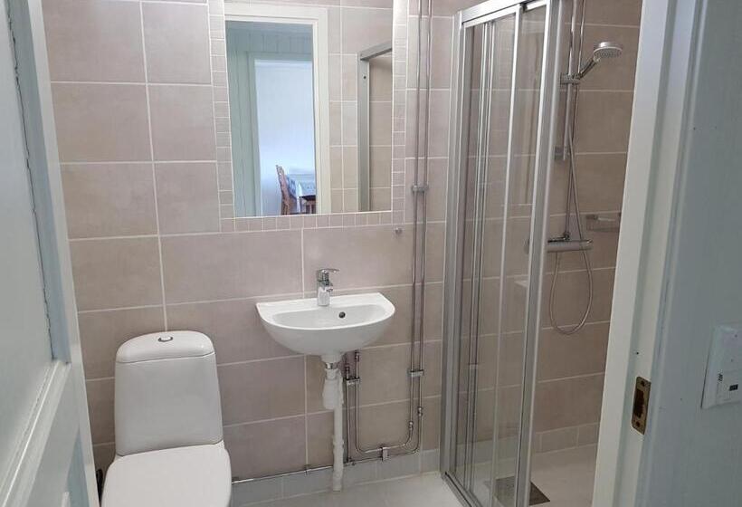 דירת חדר, Bech's Hotell & Camping