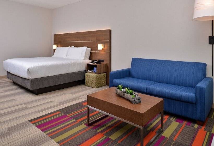 Люкс, Holiday Inn Express & Suites   Moundsville, An Ihg