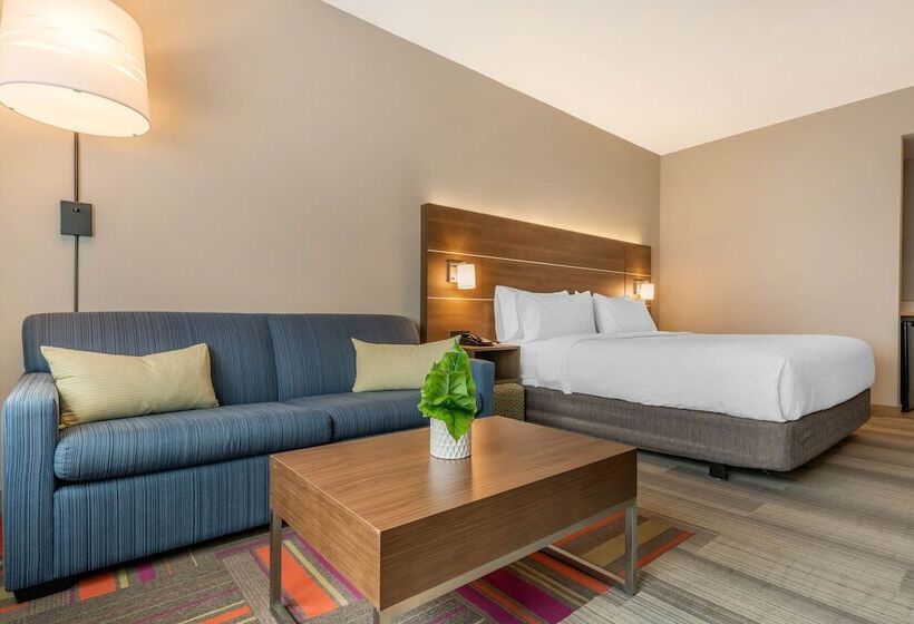 Люкс, Holiday Inn Express & Suites   Moundsville, An Ihg