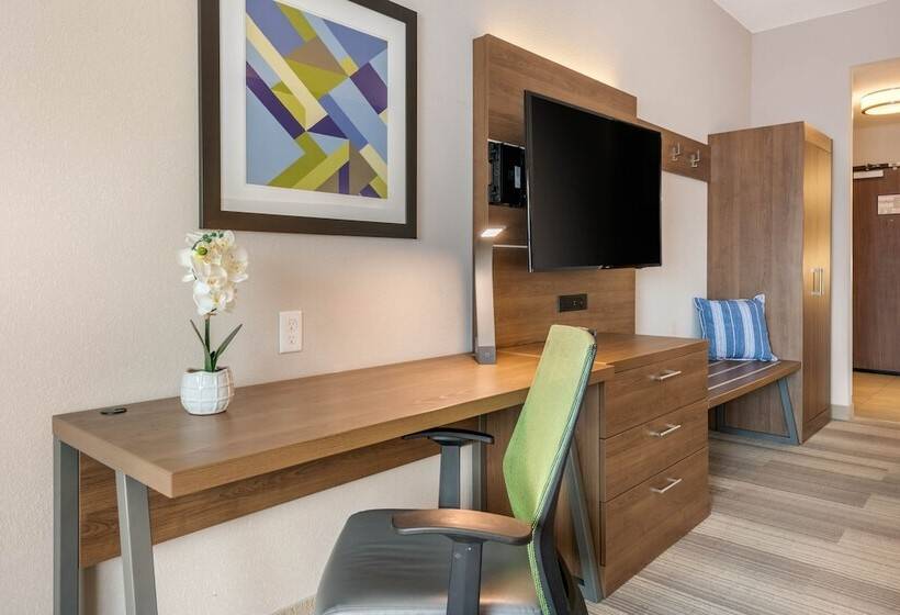 Люкс Адаптированный для Инвалидов, Holiday Inn Express & Suites   Moundsville, An Ihg
