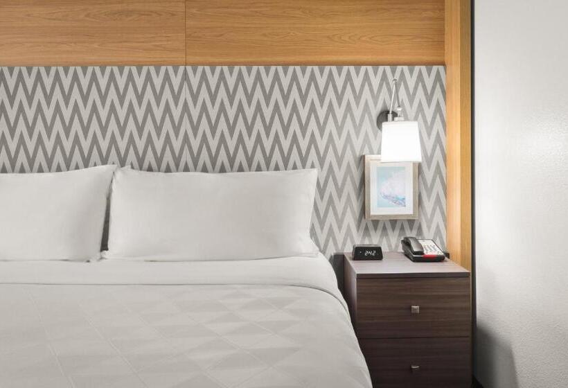 חדר סטנדרט עם מיטת קינג, Holiday Inn & Suites Bothell An Ihg