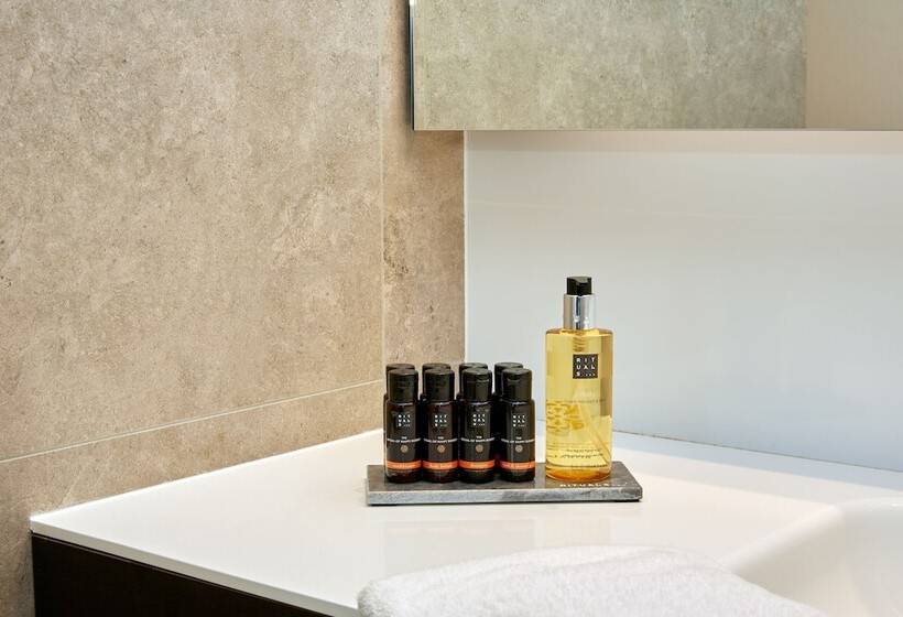 Люкс, Hyperion Hotel Basel