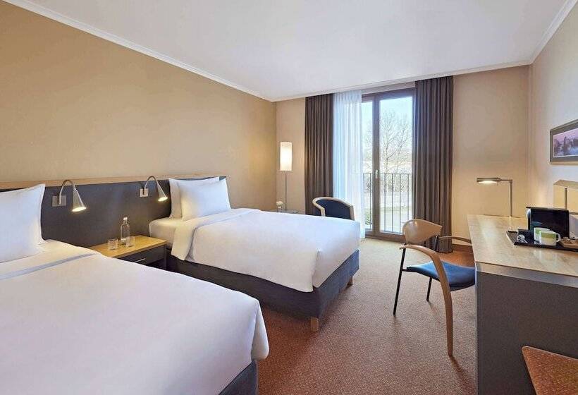 Номер Стандарт, Lindner Hotel Leverkusen Bayarena, Part Of Jdv By Hyatt