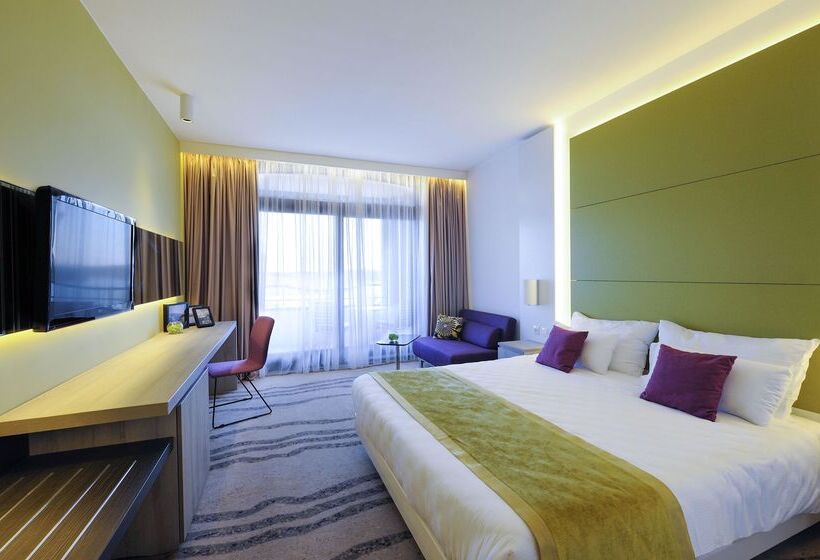 带观景的高级间, Park Plaza Histria Pula