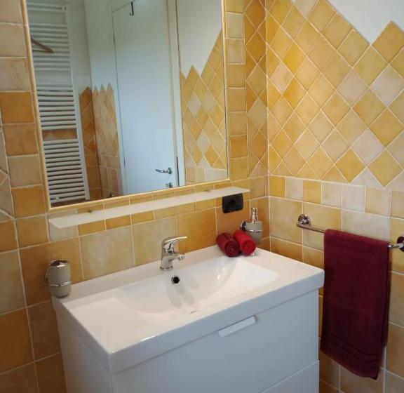 اتاق لوکس, B&b Andrieddu