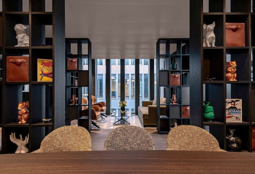 اتاق کلاب, Hyatt Regency Zurich Airport Circle
