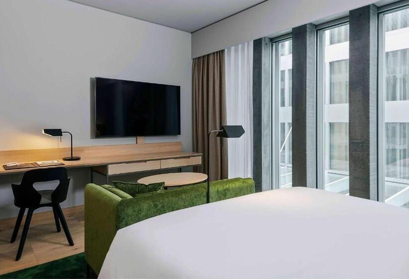 اتاق استاندارد با تخت بزرگ, Hyatt Regency Zurich Airport Circle