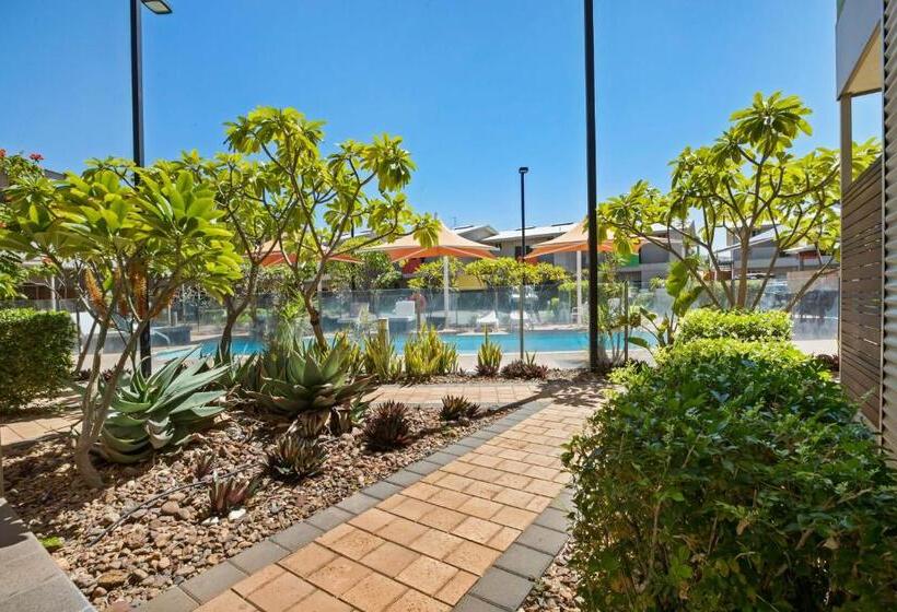 패밀리 스위트, Onslow Beach Resort