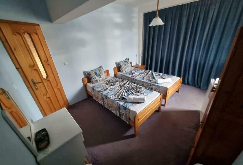 חדר סטנדרט, Guesthouse Flora