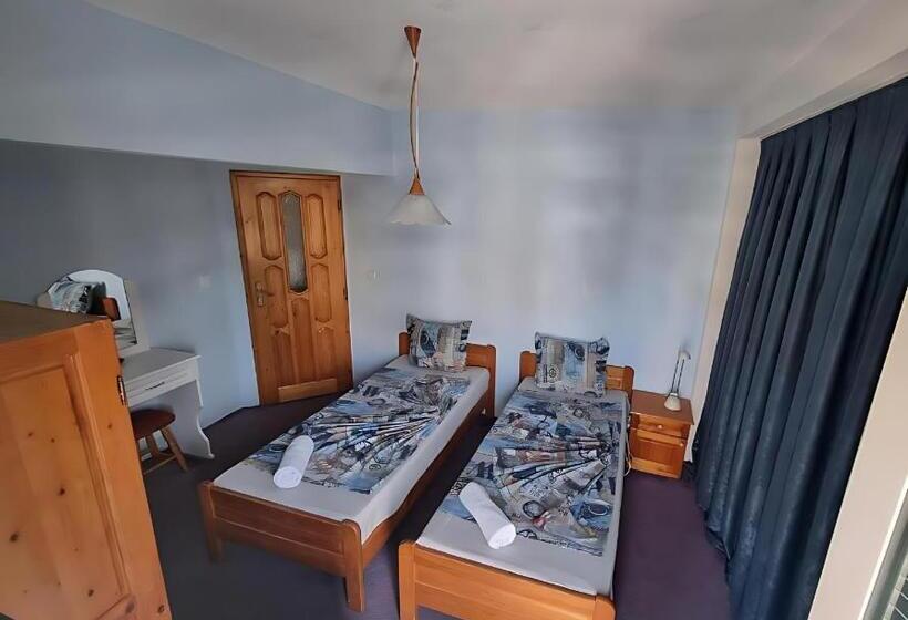 חדר סטנדרט, Guesthouse Flora