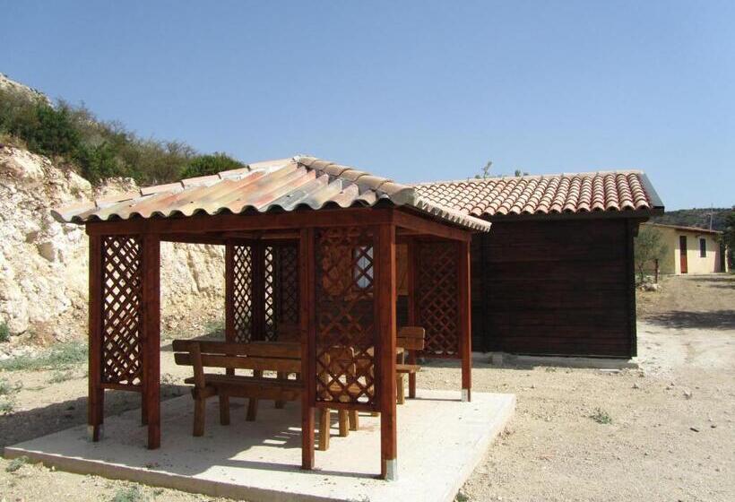 בונגלו סטנדרט 2 חדרי שינה, Agriturismo Timpa Del Sole