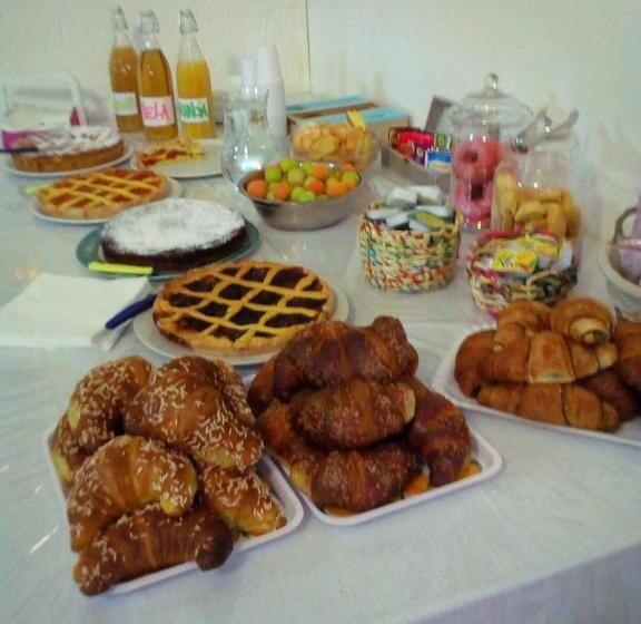 غرفة قياسية مزوَّدة بتراس, La Mimosa