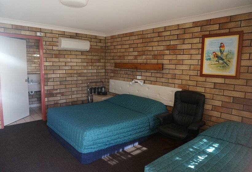 标准间, Miles Outback Motel