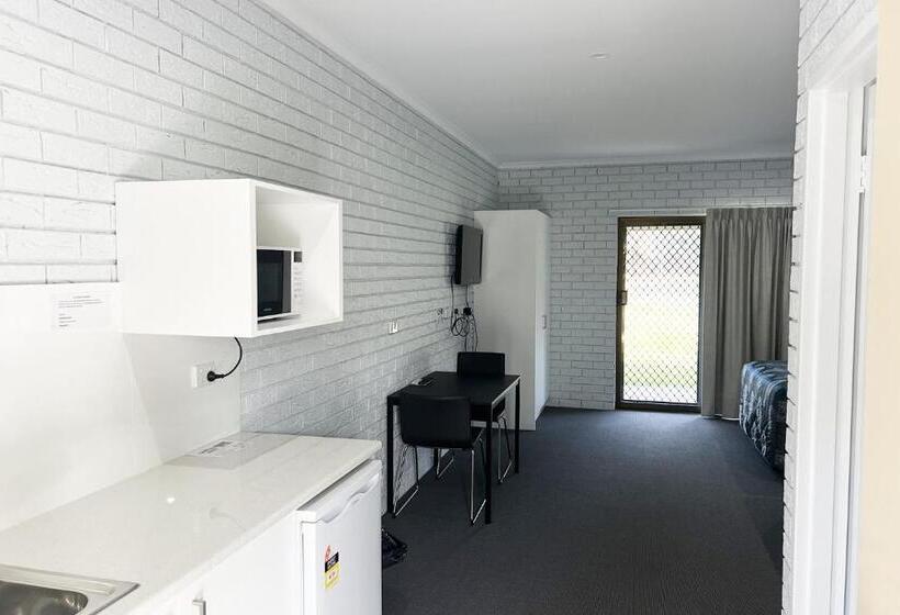 Номер Стандарт, Tocumwal Early Settlers Motel