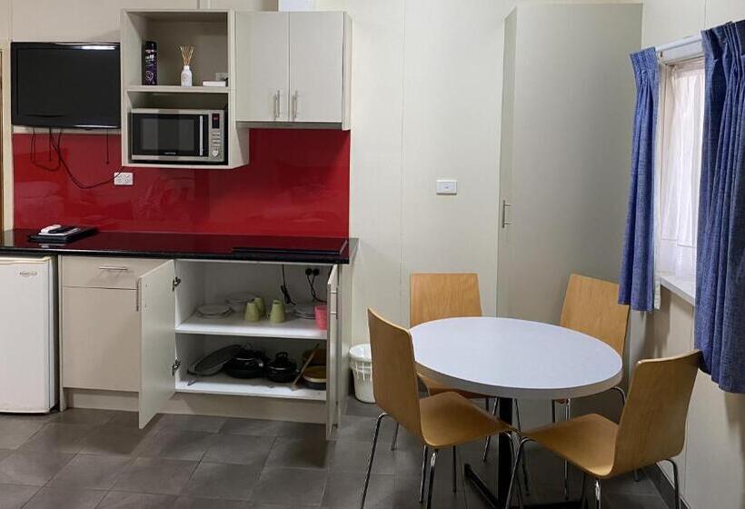 패밀리 룸, Echuca Motel