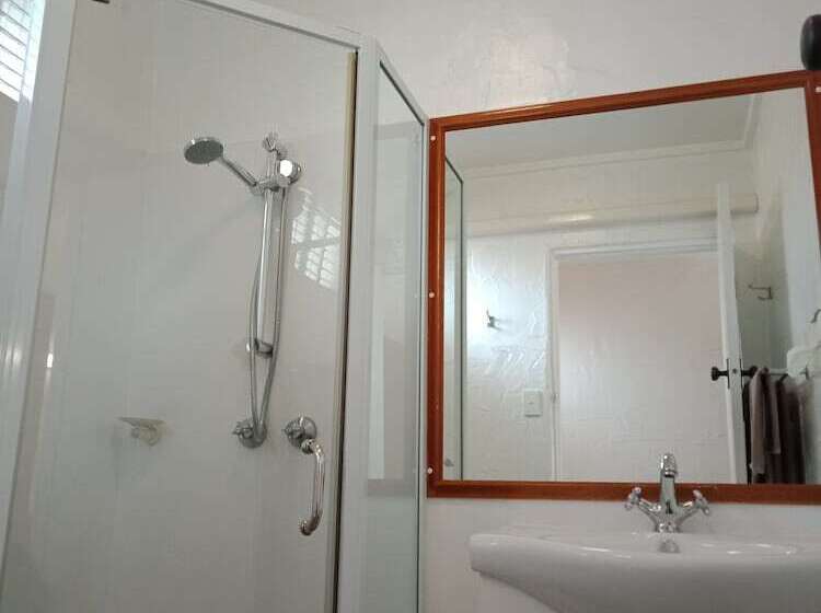 Номер Стандарт, Espana Motel