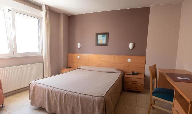 스탠다드 룸, Apartamentos Ciudad de Lugo