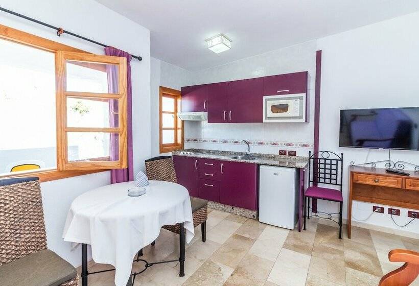 בקתה סטנדרטית, Bungalows Rebecca Park