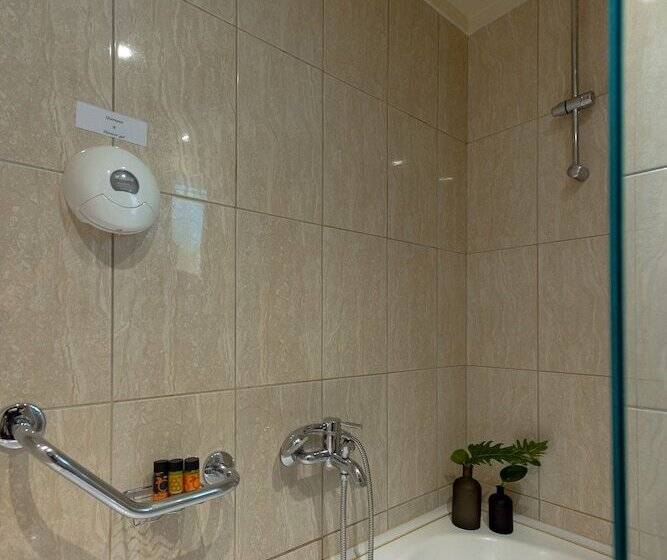 اتاق استاندارد, Giannoulis   Santa Marina Plaza