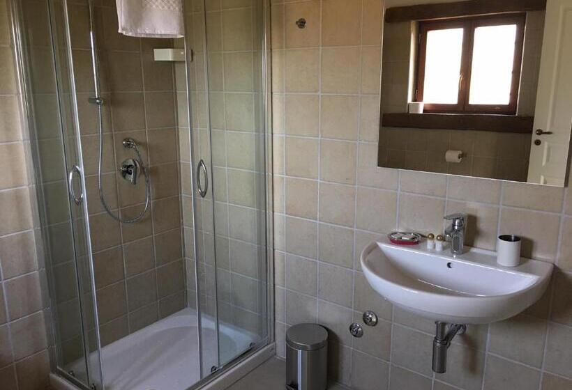 Семейный Номер, La Peschiera B&b