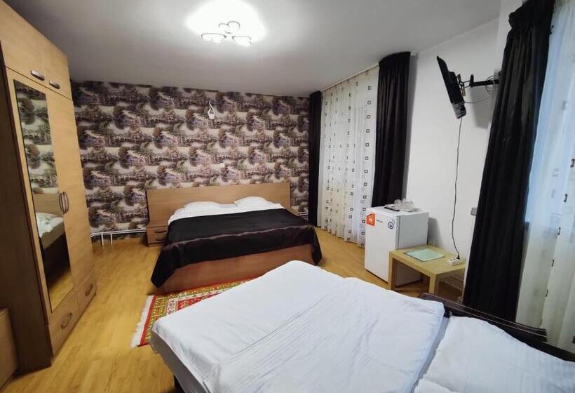 패밀리 룸 산 전망, Casa Adina