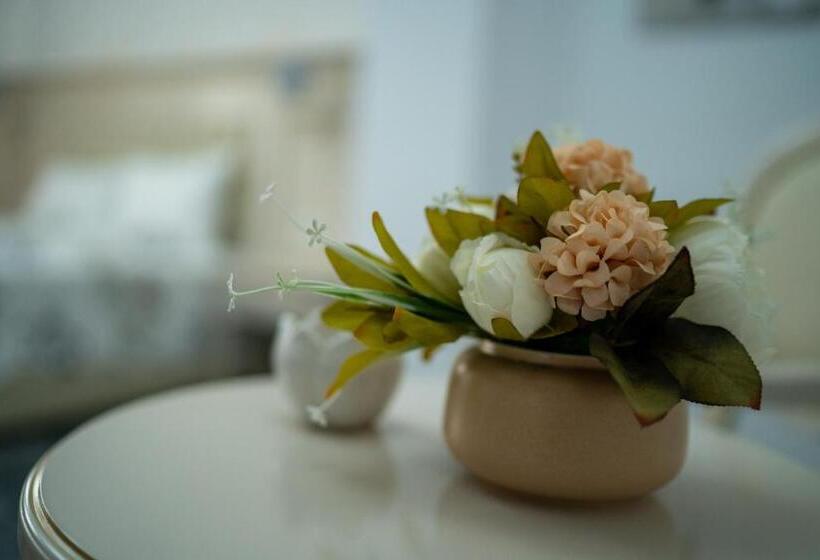 اتاق لوکس, Coral