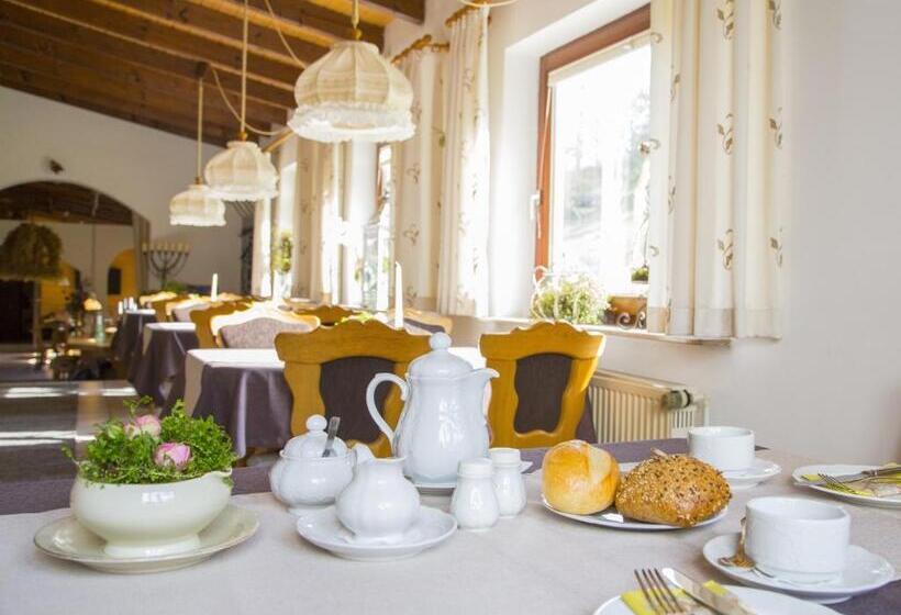 Номер Стандарт Трехместный, Pension Waldblick Garni