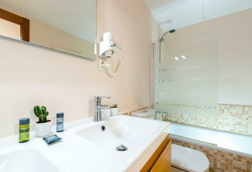 １ベッドルームのデラックスアパートメント, Apartaments Els Llorers