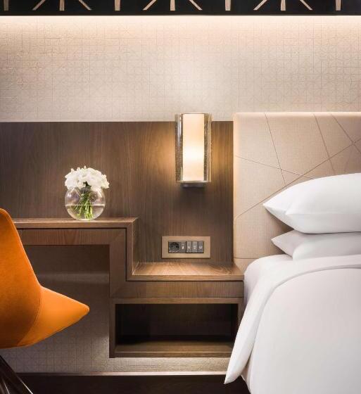 ガーデンビュースタンダードルーム, Hyatt Regency Sofia