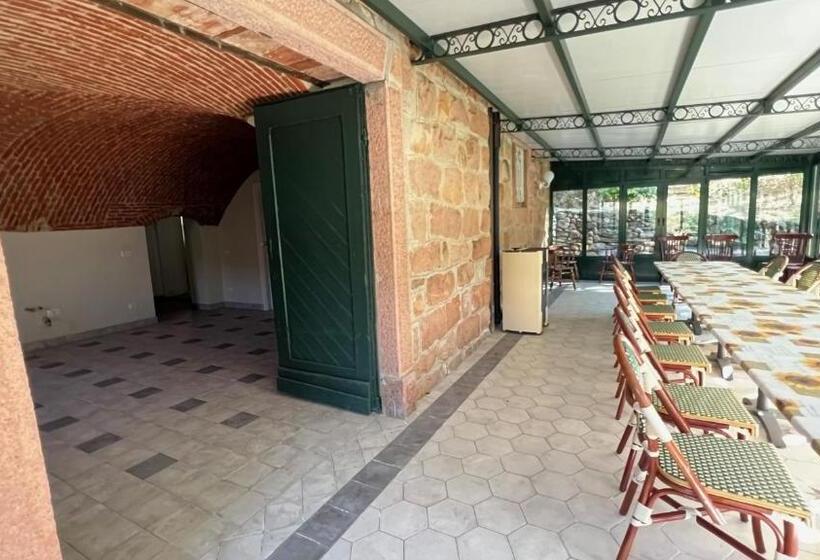 Вилла с 1 спальней и бассейном, La Villa Del Lago