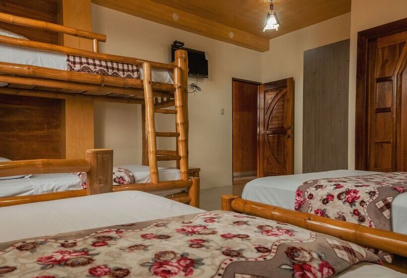 패밀리 룸, Hostal Poseidon