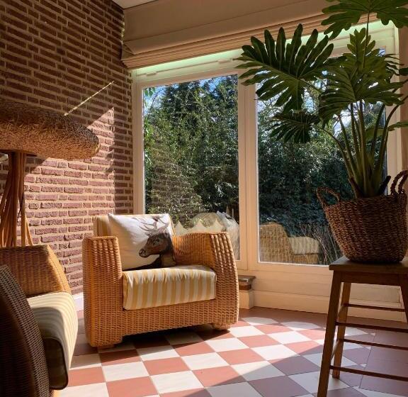 اتاق استاندارد با تخت بزرگ, Vakantiewoning Guesthouse Momo