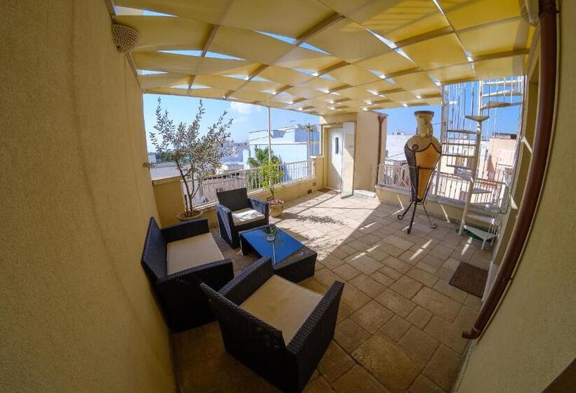 Номер Стандарт, Palazzo Aurora