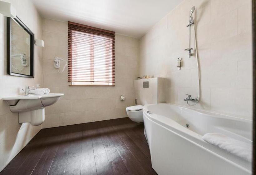 패밀리 룸, Amberton Cozy Hotel Kaunas