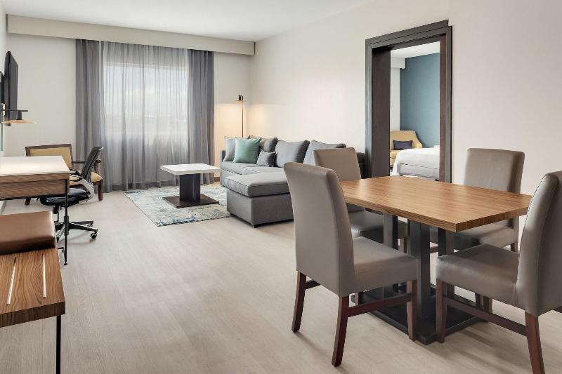 Номер Классика Кровать Кинг, Intercontinental Riyadh, An Ihg