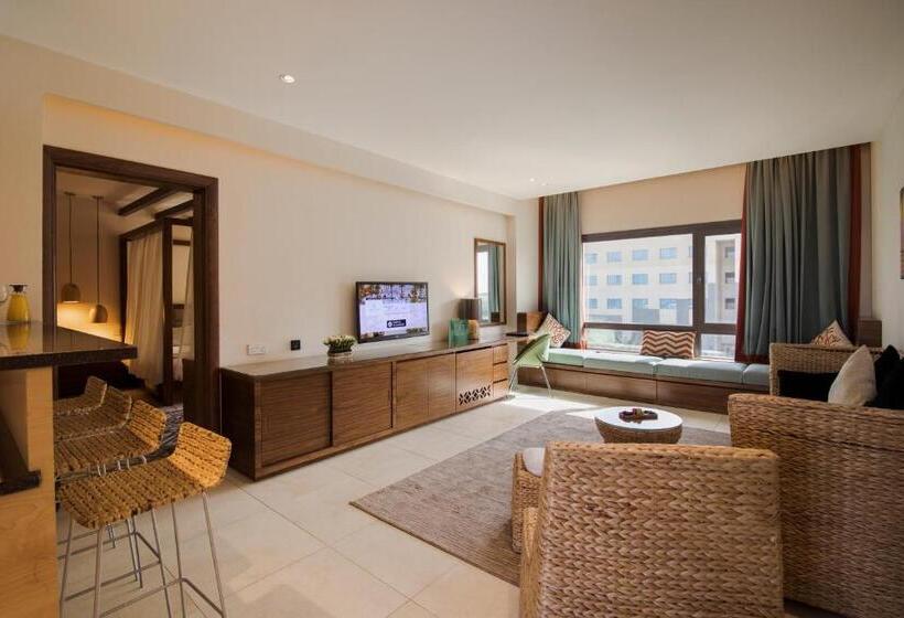 سوئیت 2 خوابه, The Palms Beach Hotel And Spa