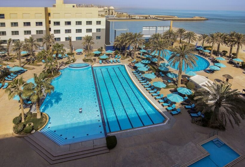 سوئیت با چشم‌انداز, The Palms Beach Hotel And Spa