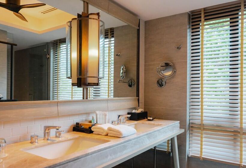 Вилла Deluxe 1 Спальня, Layana Resort & Spa   Adult Only   Sha Extra Plus