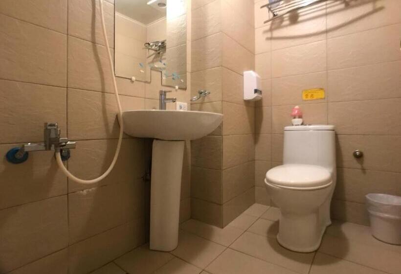 اتاق استاندارد, Love Feng Jia Apartment
