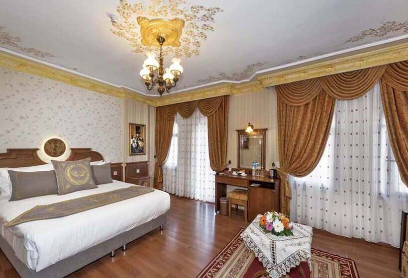 景色の見えるスイートルーム, Seven Hills Hotel   Special Category