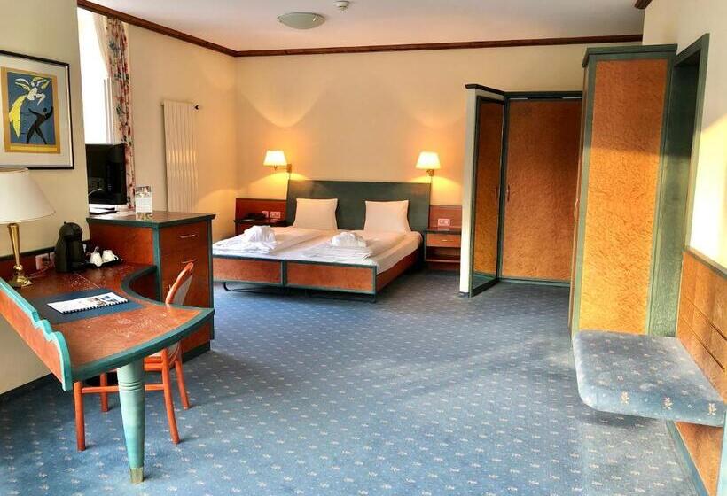 Полулюкс Одноместный с Террасой, Thermal Hotels & Walliser Alpentherme Leukerbad