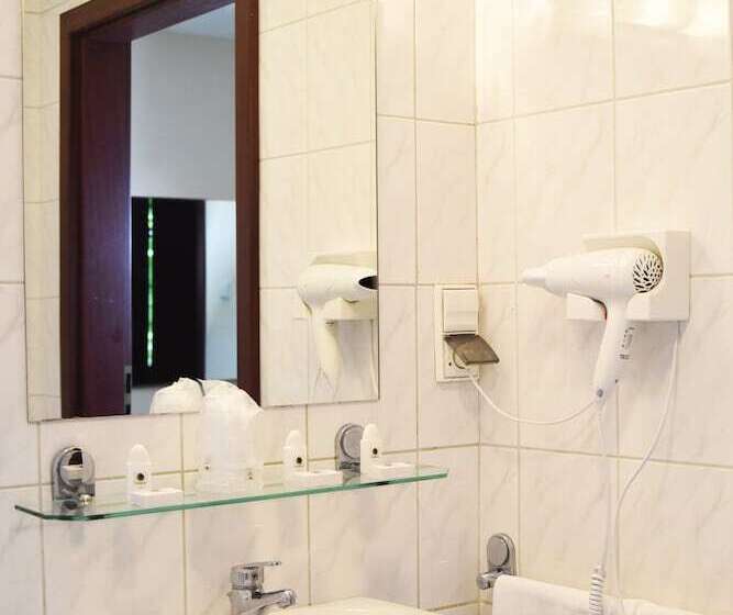 اتاق استاندارد, Parkhotel Economic