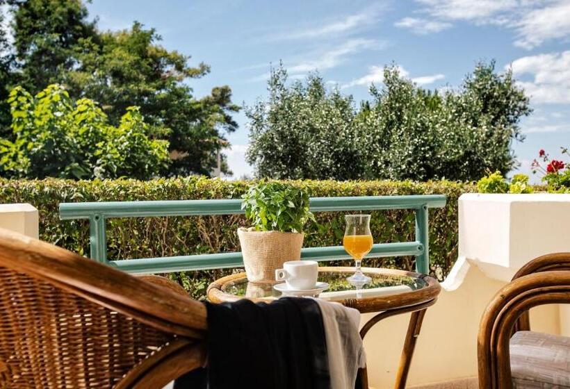 家庭山景房, Possidi Holidays Resort & Suite