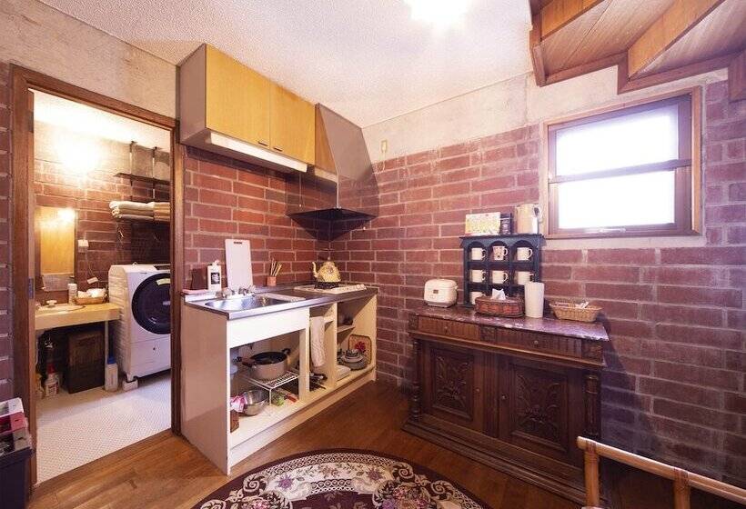 خانه 2 خوابه, Okinawa Starry Forest Cottage