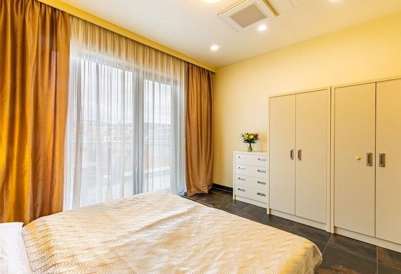 Апартаменты 3 Спальни, Rezidence Fontana