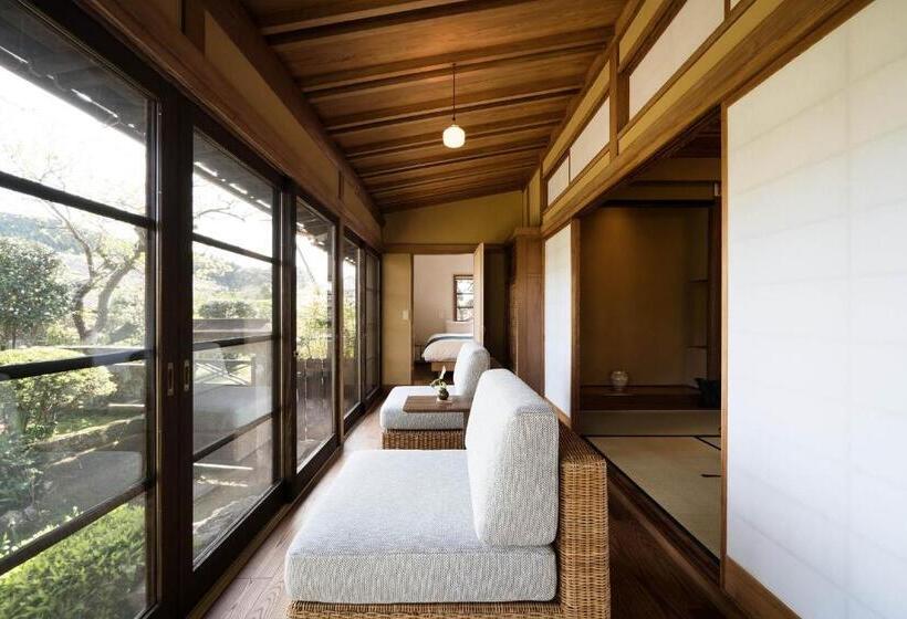 Дом 2 Спальни, Kiraku Obi