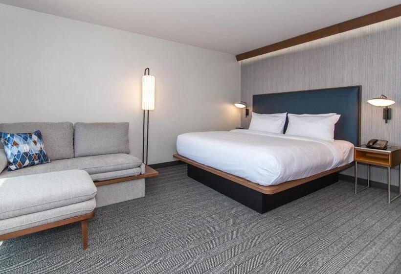 Стандартный Номер Кровать Кинг, Courtyard By Marriott Rapid City