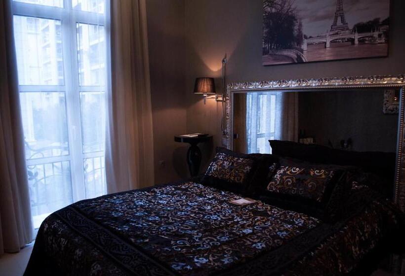 اتاق استاندارد با چشم‌انداز, Andromeda Hotel Thessaloniki